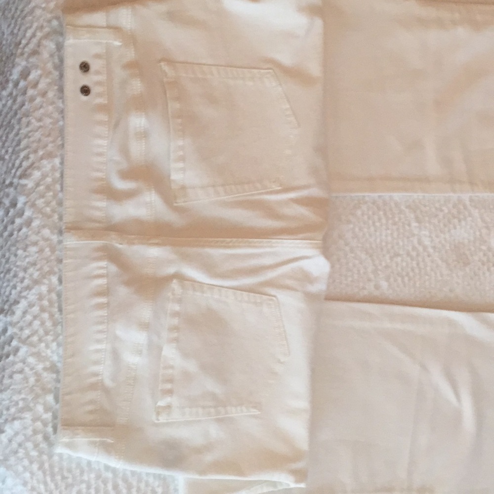 CAbi Jeans - Picture 4 of 4